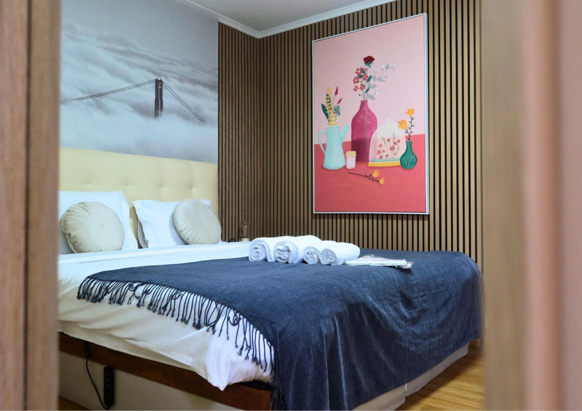 Art 4 You Carcavelos Suites Exterior photo